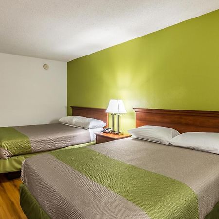 Motel 6-Petersburg, Va - Fort Lee Екстериор снимка