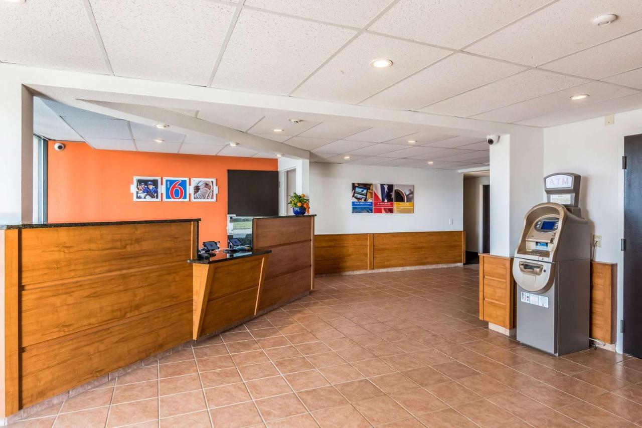 Motel 6-Petersburg, Va - Fort Lee Екстериор снимка